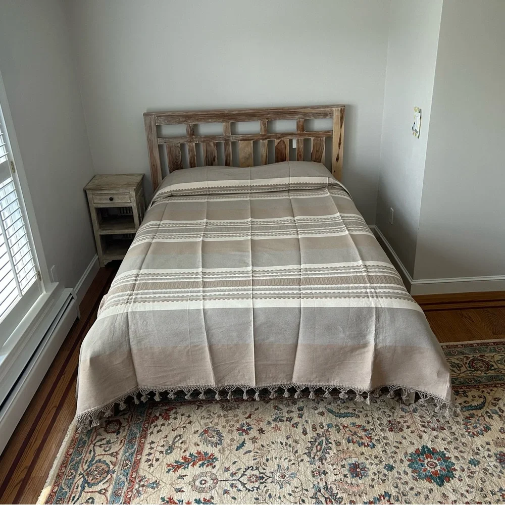 Hand Loom  Queen Size Cotton Bedspread.